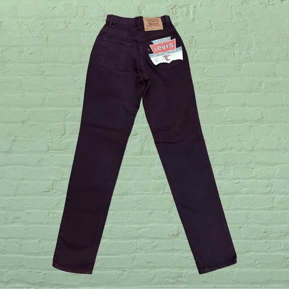 Vintage Deadstock High Rise Levi’s Jeans in Eggplant 24 - Picture 1 of 9